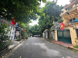 biệt thự rẻ nhất hoàng mai sát đền lừ mặt tiền vỉa hè vị trí đẹp lô góc 3 thoáng 140m 35 tỷ