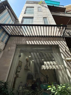 nhà đẹp hẻm 1/ nguyễn văn trỗi, shr, chỉ 5 tỷ 150 chốt ngay kẻ lỡ. lh xem nhà 