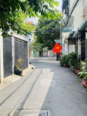 nhà bàu cát, 26m2, 3 tầng, hẻm xe hơi thông phạm phú thứ, siêu hiếm. 4.35 tỷ tl