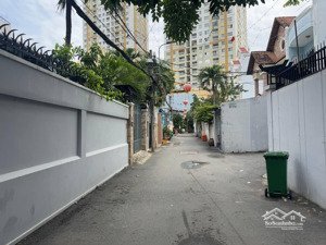 cho thuê nhà phố đường 61, thảo điền giá rẻ