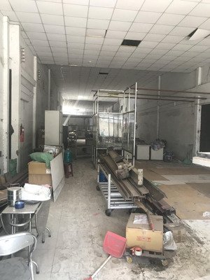 cho thuê kho xưởng mặt tiền dg liên khu 4-5 bhh b bình tân diện tích: 10 x 47 470m2 giá: 30tr