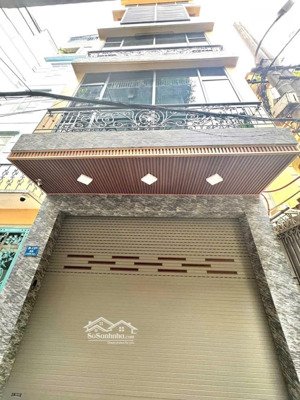 phân lô cầu giấy - 7 tầng thang máy, full nội thất, ô tô đỗ cửa - 3 bước ra phố - 58m2 - 29.5 tỷ