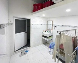 bán nhà mặt đường, 3 phòng ngủ, quận 7 cũ, nhà mới, đẹp