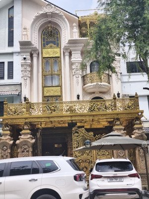 cần cho thuê gấp nhà mặt phố trung hoà - lưu quang vũ - quận cầu giấy. dt 130m x 5t. giá 88 triệu