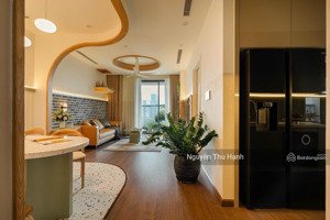 chính chủ cho thuê gấp căn hộ cao cấp tại sun grand city 69b thụy khuê, 3pn 170m2- view trọn hồ tây