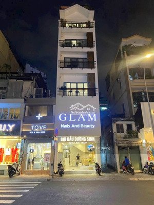 chuyển nhượng căn góc 3 mặt tiền 3/2, q 10 - 5x22m - ctxd: hầm + 7 tầng - hđt: 115tr/th - giá 34 tỷ