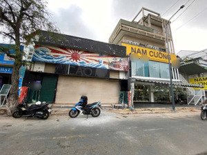 cho thuê mbkd chợ thủ dầu một 10*20m