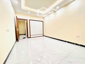 bán nhà riêng tại đường lĩnh nam, hoàng mai, hà nội giá ưu đãi hơn 6 tỉ, 35m2