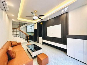 khương thượng x 32.5m2 x5 tầng x tặng nội thất x 8ty5