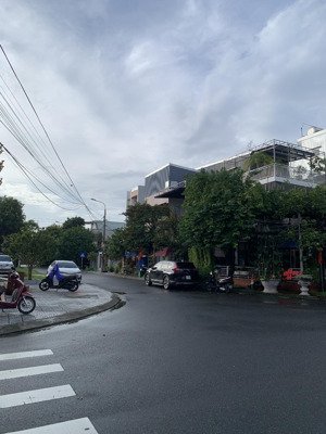 bán nhà 2 mặt tiền trần lê - chợ hoà xuân