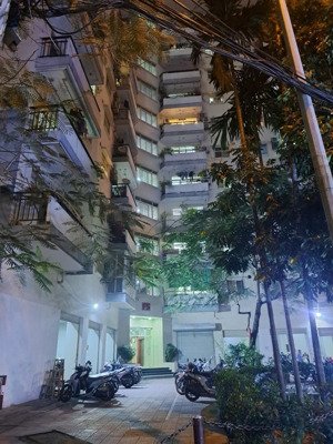 bán nhà phố trung kính cầu giấy vỉa hè kinh doanh bất chấp ôtô tránh đỗ ngày đêm dt 30m 5t 14tỷ