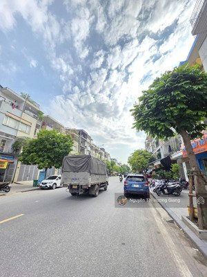 chính chủ bán gấp liền kề văn phú, hà đông, 75m, mt5m - đường 24m - kinh doanh sầm uất