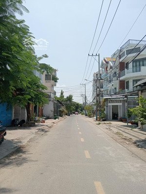 nhà bán mặt tiền kinh doanh đường số hiệp bình phước thủ đức 4tầng, dt: 5 x 26,5m