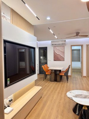 cần bán nhanh căn 85m 3n 2vs tòa ct5 văn khê , hà đông , hà nội