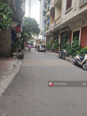 bán nhà hoàng quốc việt, 60m, phân lô, 2 thoáng, gara, ô tô tránh, kinh doanh, 19 tỷ