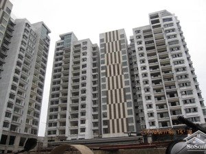 bán căn hộ 3 ngủ view bể bơi, đầy đủ tiện ích, thuận tiện giao thông