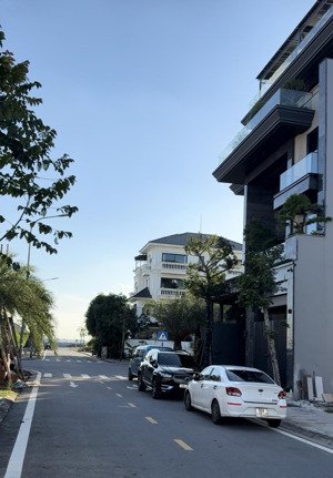 bán lô biệt thự sổ đỏ rẻ nhất khu đô thị vũ phúc thái bình