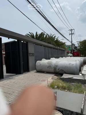 ***cần cho thuê nhà mặt tiền số 90 đường lò lu, phường long phước, tp. thủ đức