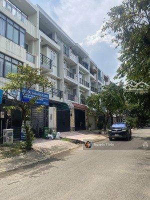 bán nhà phố 4 tầng hiện đại - ngay khu dân cư bình lợi p13 q.bình thạnh 90m2(4.5x20) - sát mặt tiền