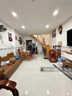 thoại ngọc hầu - 48m2(4x12m) - sổ vuông nhà đẹp - sát mặt tiền - nhà mới ở ngay