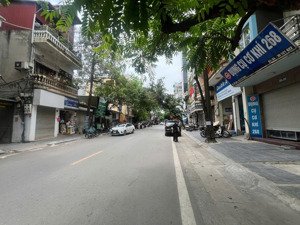 ccmn hai bà trưng 112m2 x 9t thang máy 26 phòng full đồ view hồ, doanh thu 1.5 tỷ/năm