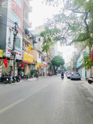 Bán nhà ngõ phố Vương Thừa Vũ 4 tầng 2 mặt thoáng DT 86m2 15,3 tỷ