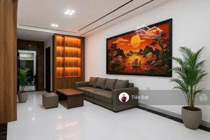 bán nhà xuân thuỷ 7 tầng thang máy, 20m ra phố, 15m ra ô tô dừng đỗ, ngõ thông kinh doanh, full đồ.