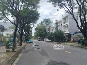 bán nahn | nhà 2 tầng mặt tiền trần đình tri , sát biển , gần chợ và trường học