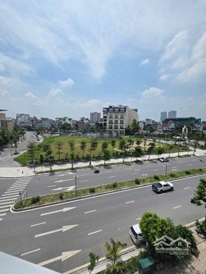 bán nhà đẹp ngọc thụy 7 tầng thang máy - gara - ngõ thông thoáng -21 tỷ