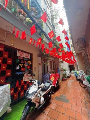 đường ngọc thụy - nhà đẹp mới - ở ngay - ngõ rộng thoáng - full nội thất - giá 7.3 tỷ