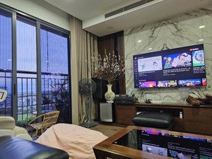 bán căn góc, view hồ siêu đẹp, dt 130m2 , 3pn, 2wc , full nội thất, có slot gửi ô tô,giá tốt