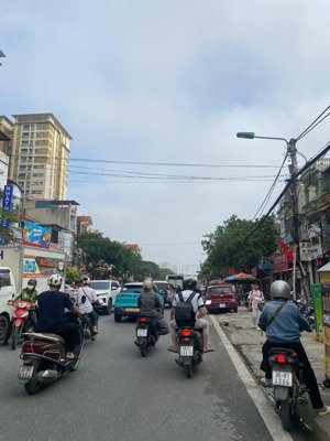 bán nhà thanh lãm hà đông,kd sầm uất, dòng tiền ổn định,khu vực sầm uất,đường ô tô tải,giá hợp lý