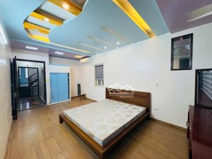 nhà 3 tầng sân cổng mặt ngõ phố lương khánh thiện-ngô quyền-hải phòng