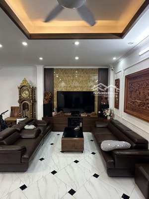 bán nhà đẹp ngôi nhà mơ ước phố thanh lân, hoàng mai hà nội diện tích: 50m sổ đỏ chính