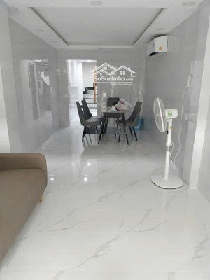 bán nhà nhật tảo 30m2 5 tầng - 10.5 tỷ - mặt tiền kinh doanh