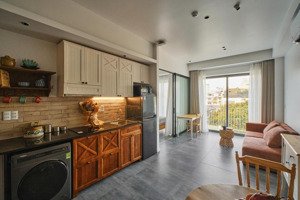 siêu phẩm ch 1pn balcon cực chill, 50m2 thiết kế bắc âu, hiện đại, ấm cúng, cầu công lý, phú nhuận