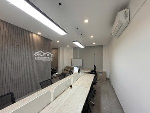 cho thuê tầng 1 để kinh doanh nhà mặt phố vinhomes grand park, 11 triệu, 84 m2, quận 9, hcm