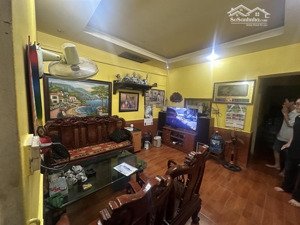 dân xây - ô tô tránh - thượng thanh 70m2 x 2t giá chỉ 7.4 tỷ không nhanh là hết