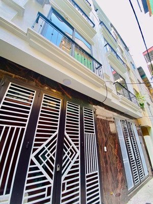 bán nhà mỹ đình, 32m x 5 tầng xây mới tinh, full nội thất, ngõ nông thoáng, ở ngay, chỉ hơn 7 tỷ