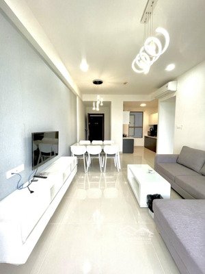 thiện chí bán nhanh 3pn view landmark cực đẹp - tháp trung tâm - chỉ 8 tỷ nhận nhà ngay