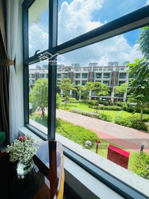 cc cần cho thuê căn hộ 2pn full nt diamond celadon city , giá cực tốt.