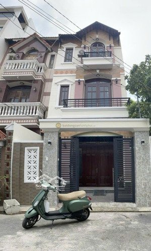 bán nhà 4 tầng gần ngay đường trần não an khánh quận 2. dt: 5x20m . nhà đẹp giá chỉ 22 tỷ