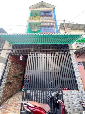 BÁN NHÀ Hẻm thông - Nay thuộc P. Ninh KiềuNhà 1trệt + 1lửng + 2lầu đúc