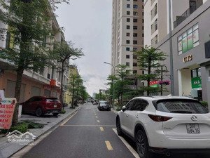 bán nhà mặt phố tam trinh, 17 tỷ, 68m2, q. hoàng mai, hn, giá tốt chính chủ