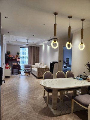 hiếm - chính chủ cần bán căn an bình full nội thất cao cấp view hồ điều hoà mát mẻ