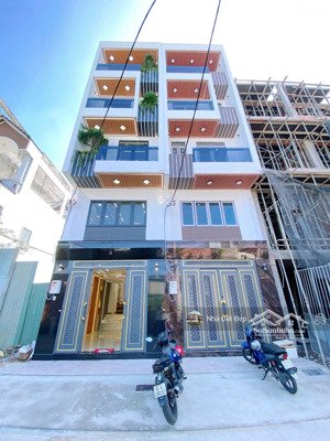 nhà mới có thang máy 5 tấm full nội thất 4x20m. hẻm 10m đường lê trọng tấn giáp aeon tân phú