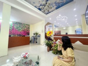 rẻ hơn thị trường 3 tỷ, biệt thự phùng khoang, trung văn gần 150m2, 5 tầng, ô tô tránh, có vỉa hè