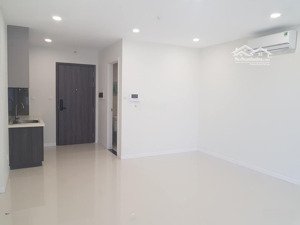 bán gấp ch lavida plus, nguyễn văn linh, quận 7 2,48 tỷ, 37m2, rèm+máy lạnh,nhận ngay, view bitexco