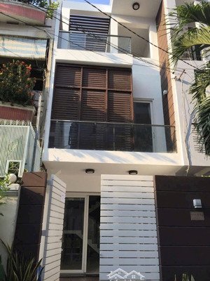 hẻm 8m thông vườn lài - phú thọ hòa ( 4.3x18m, 2 lầu đẹp ) tài chính dưới 8.35 tỷ