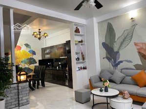 bán nhà riêng tại mỹ đình, 9,5 tỷ, 40m2, nhà 4 tầng, nội thất đầy đủ